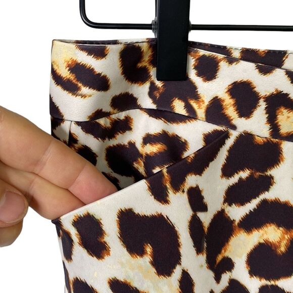 Le Superbe Cathouse High Waist Flare Ankle Pants Stretchy Animal Leopard Print - Picture 5 of 16